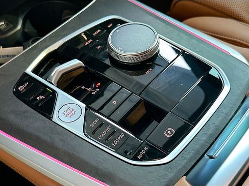 Certified 2024 BMW X5 sDrive40i image 17