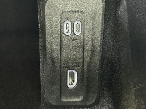 Used 2024 Jeep Wagoneer Launch Edition AWD/4WD image 29