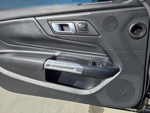 Used 2025 Ford Mustang GT Premium image 22