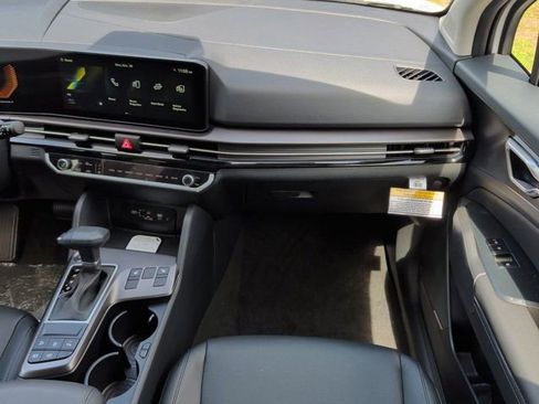 New 2026 Kia Sportage EX image 19