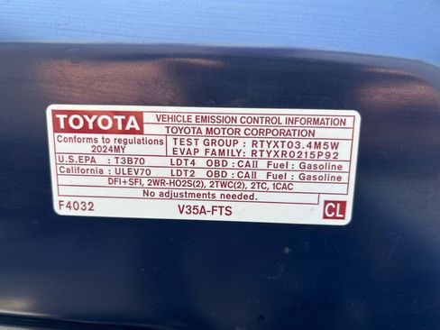 Used 2024 Toyota Tundra Limited w/ TRD Off-Road Package image 28