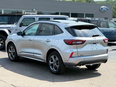 Used 2024 Ford Escape ST-Line w/ Tech Pack #1 AWD/4WD image 35