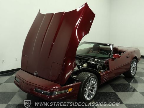 Used 1993 Chevrolet Corvette Convertible RWD image 30