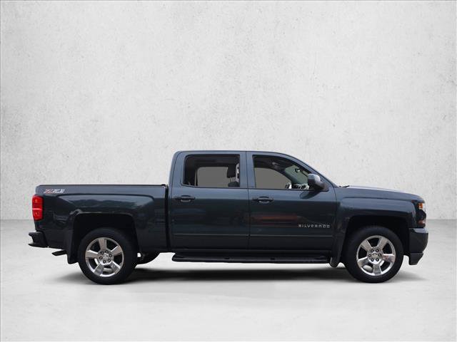 Used 2017 Chevrolet Silverado 1500 LT w/ All Star Edition AWD/4WD image 4