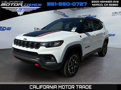 Used 2025 Jeep Compass Trailhawk