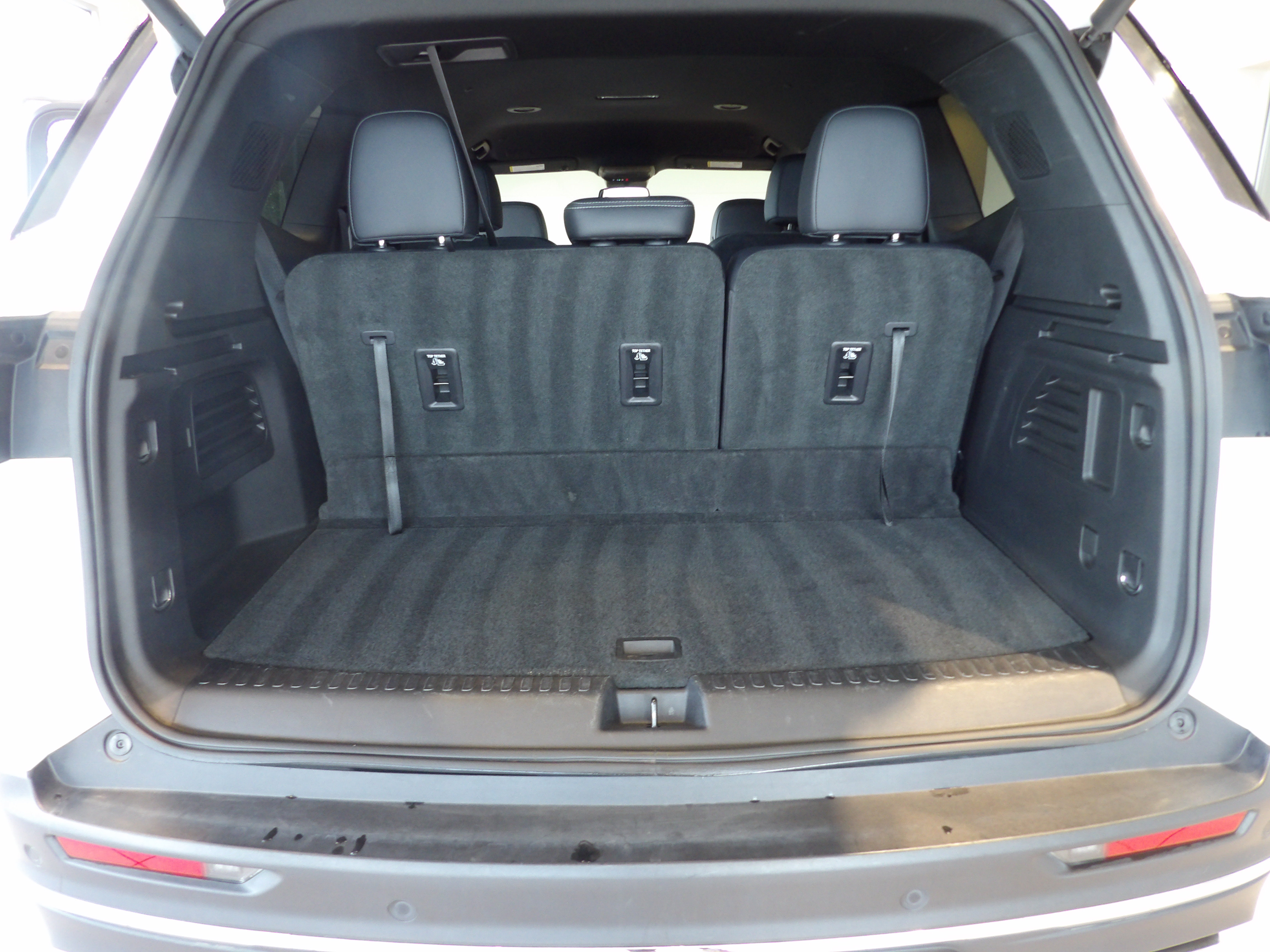 Used 2026 Buick Enclave Preferred AWD/4WD image 20