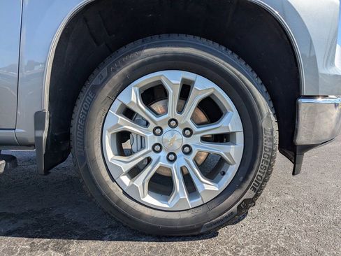 Used 2023 Chevrolet Silverado 1500 LTZ w/ Technology Package image 11