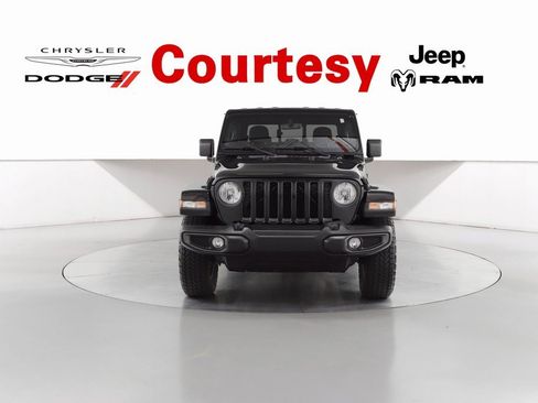 Certified 2021 Jeep Gladiator Sport w/ Quick Order Package 24Q 80Th image 10