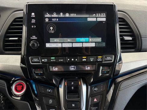 Used 2023 Honda Odyssey Touring image 43