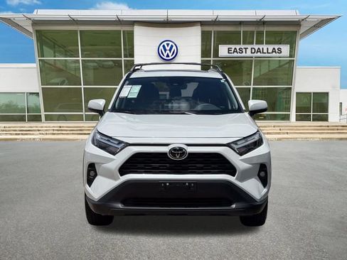 Used 2025 Toyota RAV4 XLE Premium FWD image 7
