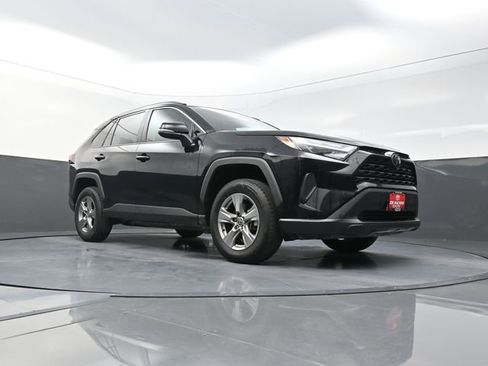 Used 2024 Toyota RAV4 XLE image 35