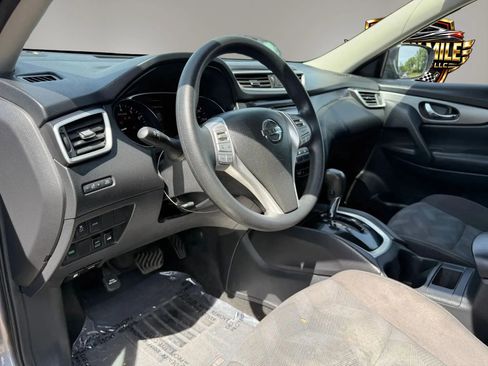 Used 2016 Nissan Rogue S AWD/4WD image 17