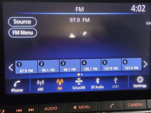 Used 2020 Nissan Sentra SV image 25