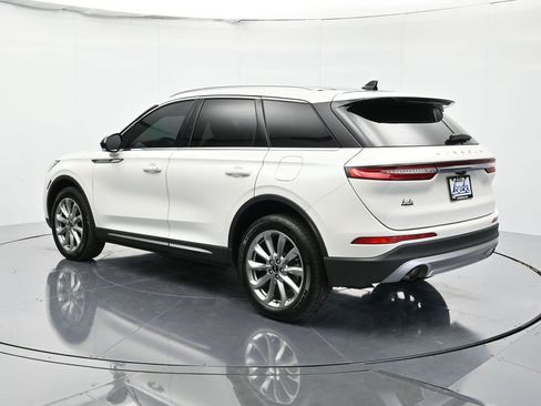 Used 2022 Lincoln Corsair FWD w/ Premium Package image 7