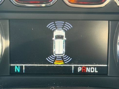 Used 2019 GMC Yukon XL SLT w/ Open Road Package AWD/4WD image 60