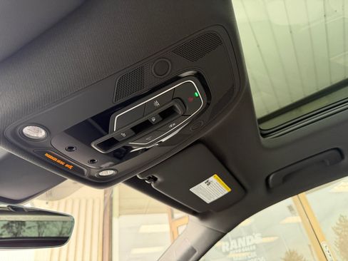 Used 2021 Audi SQ5 Premium Plus w/ Premium Plus Package image 13