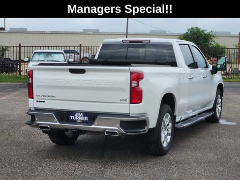 Used 2024 Chevrolet Silverado 1500 LTZ AWD/4WD image 8