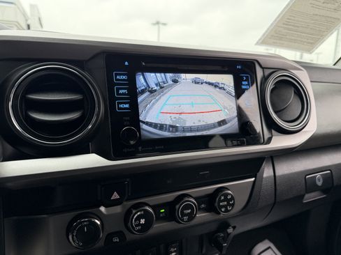 Used 2019 Toyota Tacoma SR5 image 29