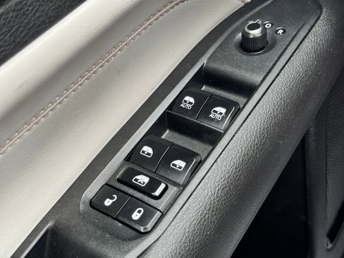 Used 2025 Jeep Compass Limited AWD/4WD image 30