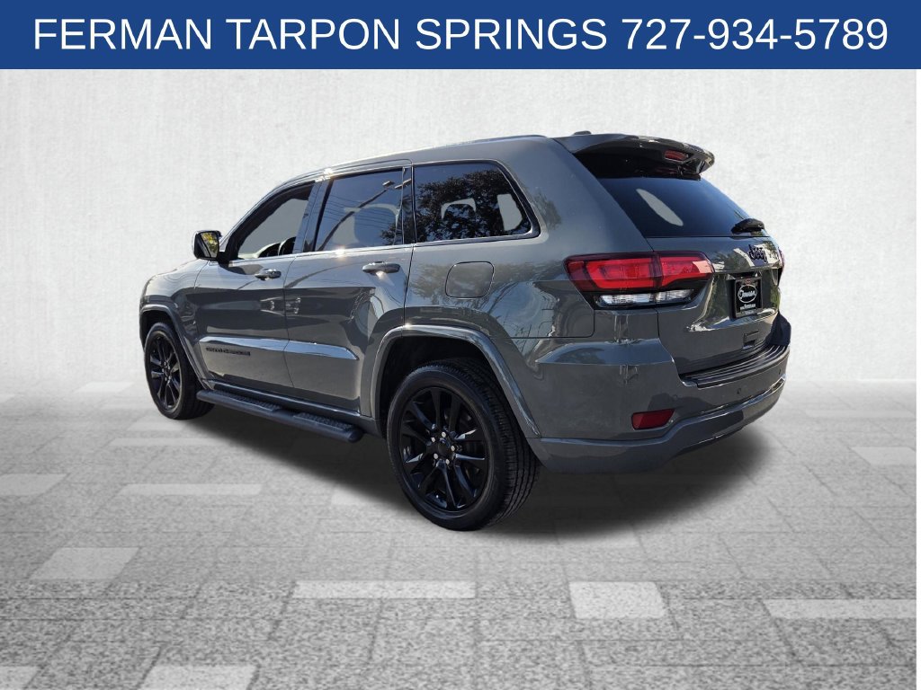 Used 2020 Jeep Grand Cherokee Altitude RWD image 6