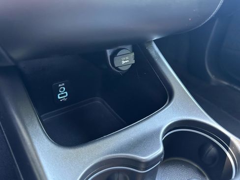 Used 2019 Dodge Journey GT w/ Nav & Sun Group AWD/4WD image 27