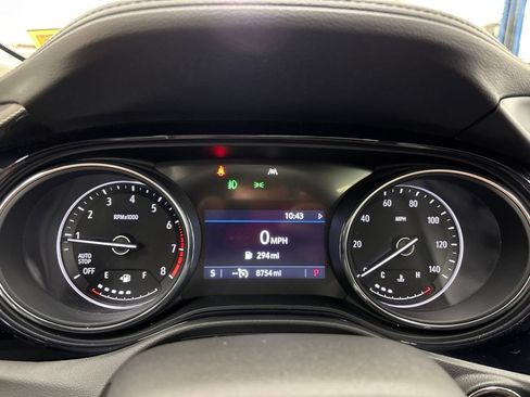 Used 2023 Buick Encore GX Essence w/ Experience Buick Package FWD image 28