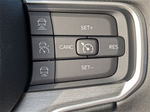 New 2025 Jeep Wagoneer Series II image 16