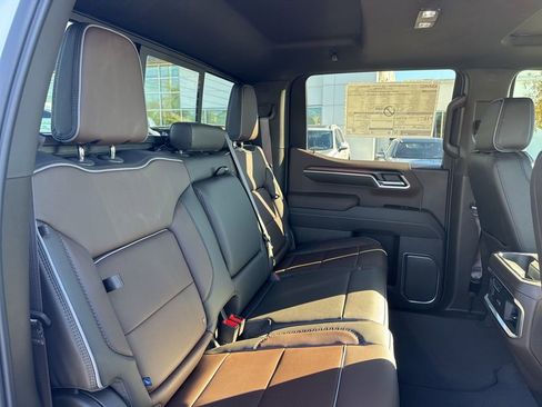 New 2026 GMC Sierra 1500 Denali w/ Technology Package AWD/4WD image 27