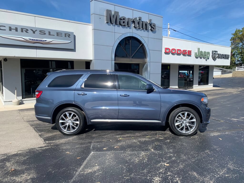 Used 2020 Dodge Durango SXT AWD/4WD image 2