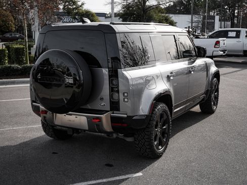 Used 2021 Land Rover Defender 110 X image 10