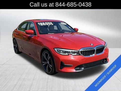 Used 2021 BMW 330i Sedan w/ Convenience Package RWD image 3