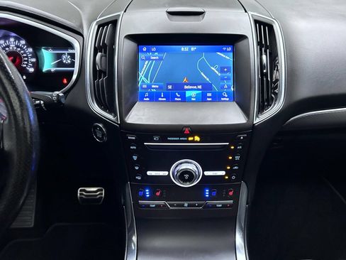 Used 2019 Ford Edge ST w/ Equipment Group 401A AWD/4WD image 13