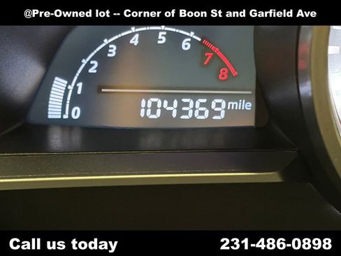 Used 2015 MAZDA MAZDA3 i Touring w/ Technology Package image 23