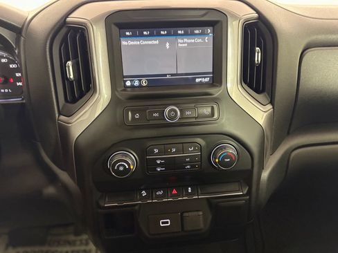 Used 2019 Chevrolet Silverado 1500 Custom Trail Boss w/ Custom Convenience Package AWD/4WD image 26