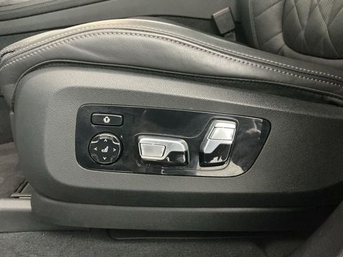 Certified 2023 BMW X7 xDrive40i w/ Premium Package image 20