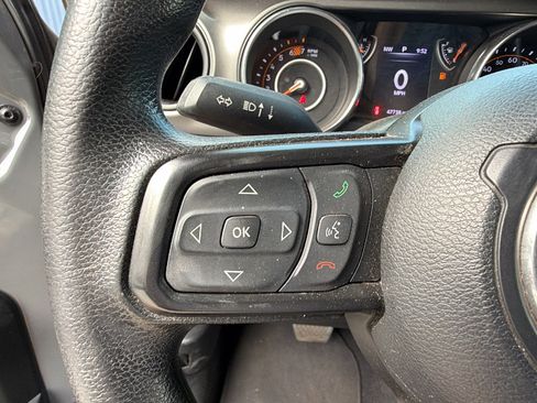 Used 2023 Jeep Wrangler Unlimited Sport AWD/4WD image 27