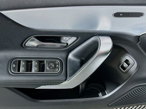 Used 2022 Mercedes-Benz A 220 image 15