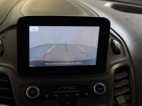 Used 2021 Ford Transit Connect XL FWD image 18