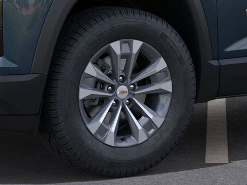 New 2026 Chevrolet Equinox LT w/ Convenience Package II FWD image 9