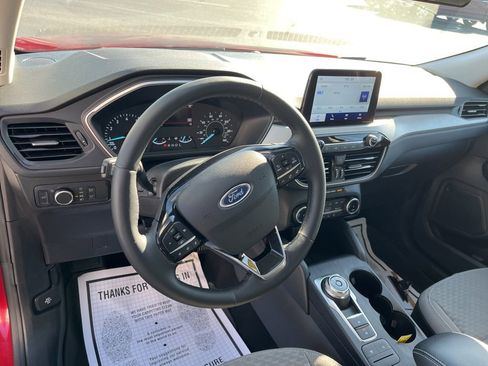 Used 2022 Ford Escape SE w/ Convenience Package image 10