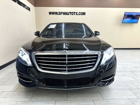 Used 2017 Mercedes-Benz S 550 Sedan image 3