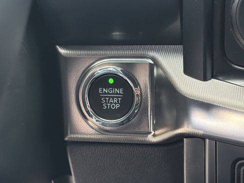 Used 2023 Ford F150 Raptor AWD/4WD image 11
