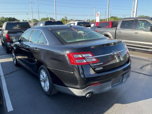 Used 2016 Ford Taurus SEL FWD image 7