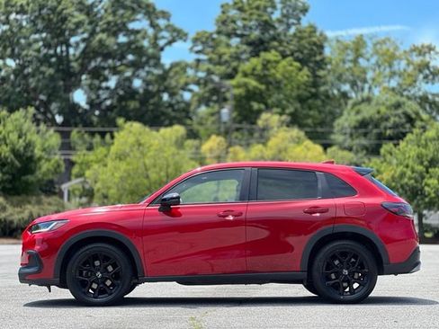 Used 2023 Honda HR-V Sport image 8