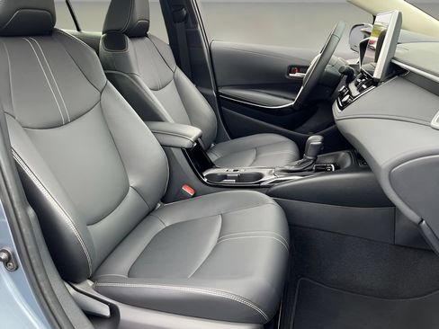 Certified 2025 Toyota Corolla XLE FWD image 16