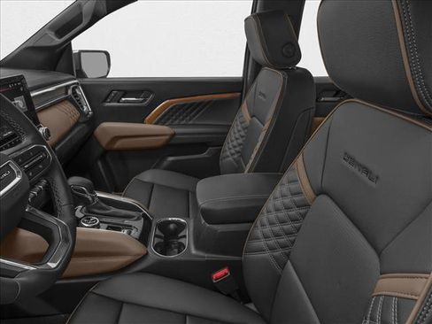 New 2026 GMC Canyon Denali AWD/4WD image 6