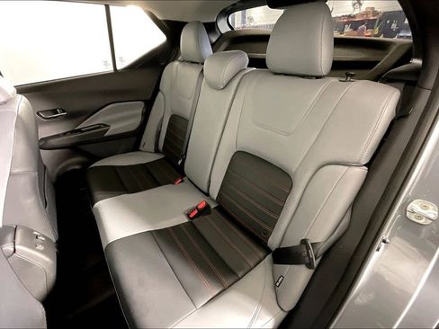 Used 2024 Nissan Kicks SR w/ SR Premium Package FWD image 36