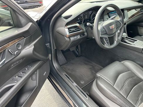 Used 2017 Cadillac CT6 Luxury image 9