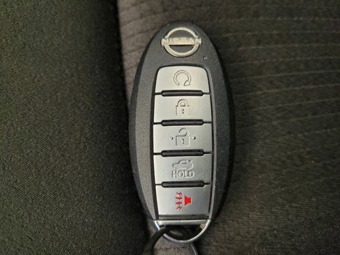 Used 2024 Nissan Altima 2.5 SV image 32