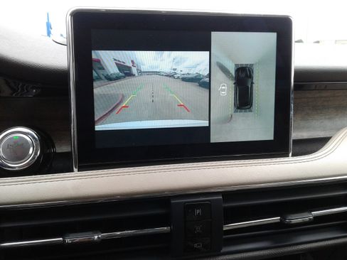 Used 2020 Lincoln Corsair Reserve image 20